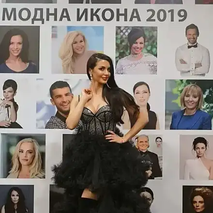 Лекарка е най-красива на „Модна икона”
