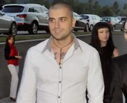 Любовникът на Мая Илиева остаря и погрозня (Папарашко фото в галерията)