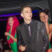 Лоренцо на Софка заби ново гадже