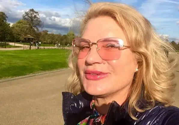 Медийна компаньонка номер 1 ли е Соня Колтуклиева? Ето как лапа от Цветан Василев до Борисов!