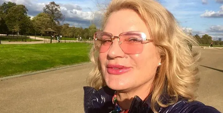 Медийна компаньонка номер 1 ли е Соня Колтуклиева? Ето как лапа от Цветан Василев до Борисов!