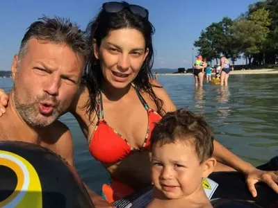 Ники Дойнов урежда жена си на работа