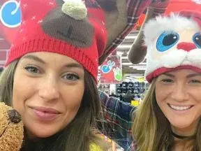 Никол Станкулова и Зейнеб се подготвят за Коледа