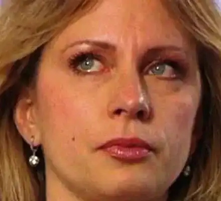 Нов удар! Нана е съсипана след смъртта на майка си, водещата се чуди дали няма магия