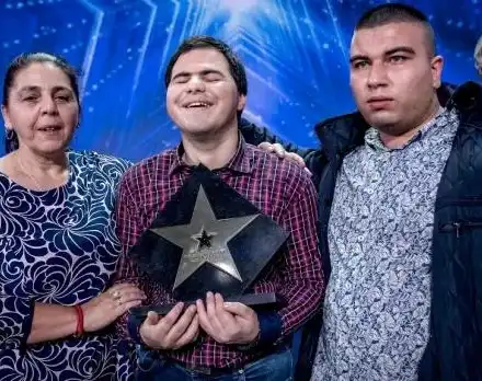 Победителят от „България търси талант” Андриян Асенов: С наградата ще си купя жилище