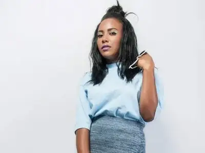 Прея бременна?