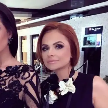 Преслава и сестра й на обиколка из Европа