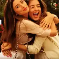 Саня Борисова празнува Коледа в Дубай