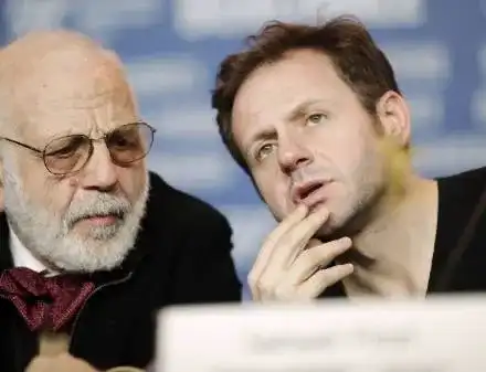 Синът на Ицко Финци: Не се чувствам българин, аз съм немски актьор!