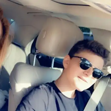 Синът на Ицо Сираков плейбой като татко си