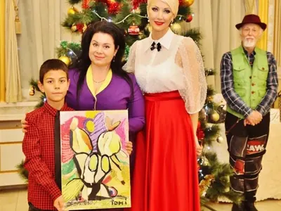 Синът на „Мисис България” Роксана Кирилова рисува благотворително