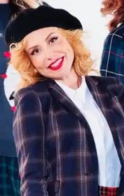 Скалпелът пак е играл по лицето на Стефания Колева