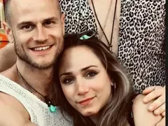 Внучката на Тодор Колев кара нервна бременност заради финансови проблеми