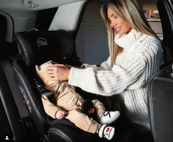 Златка Райкова прави бебето си инфлуенсър