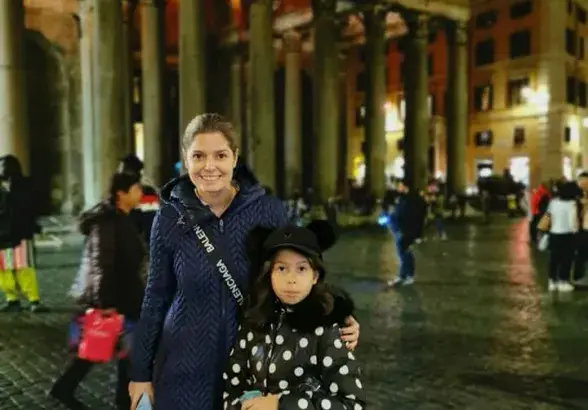 Алекс Сърчаджиева с  фобия от летене