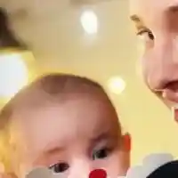 Александра Раева показа дъщеря си