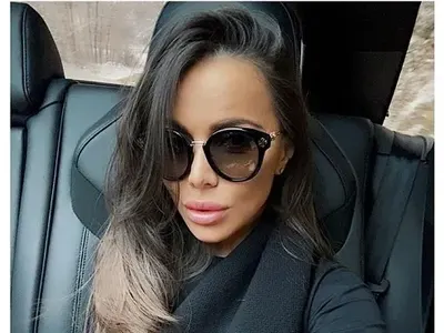 Алисия се спуска по стръмния склон на Мусала (Певицата фен на зимните спортове)