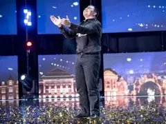 Анди от „България търси талант” се бъзика с Бойко и Слави пред съдии