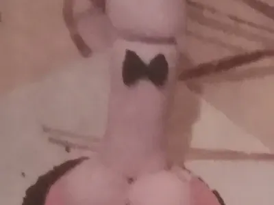 Андреа получи фалос за ЧРД (Фото)