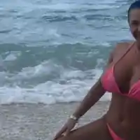 Анита Мейзер цака роднините на Николай с кръвнината