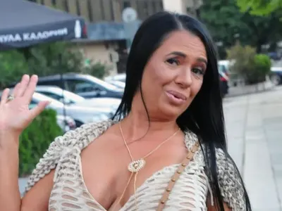 Анита Мейзер избухна със сензационно писмо: Сбъднах мечтите на мъжа ми, сега сбъдвам нечии други! Дължат ми милиони евро обезщетение!