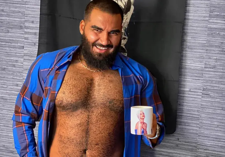 Азис се ядоса: Не ми харесвате космите? Ай сиктир!