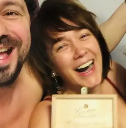 Биляна Петринска се пусна по сутиен