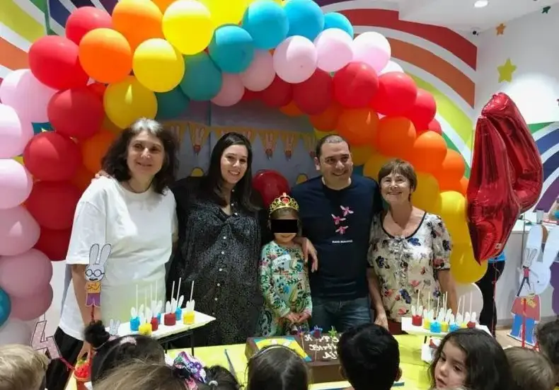 Честито! Роди се внук на Илия Павлов (Дъщеря му Венцислава с второ дете)