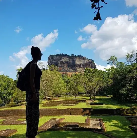 Дария Симеонова разпуска в Шри Ланка