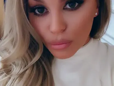 Десислава си клъцна носа след раждането, пази го в тайна над година