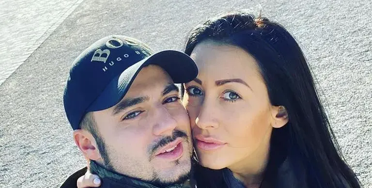 Джена изтри телефона на майка си и благодари, че 2019-а отнесла „ненужните хора със замах”