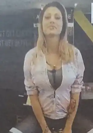 Джулиана Гани заряза бебето и бъхти във фитнеса