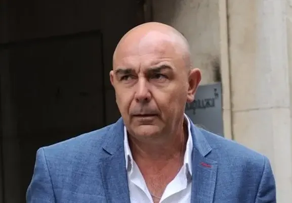 Глобиха Сатирата за неправилно паркиране