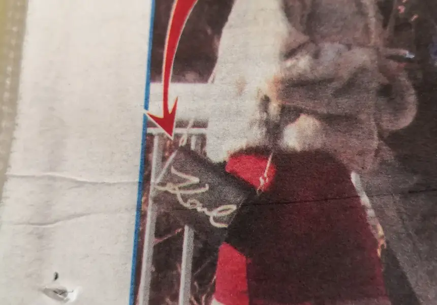 Глория се фука с чанта за 1800 лв (Певицата се втали за сватбата си с бизнесмен)