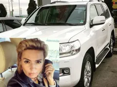 Ирина Тенчева продава джипа си