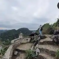 Калин Врачански посрещна празниците във Виетнам (Фото)