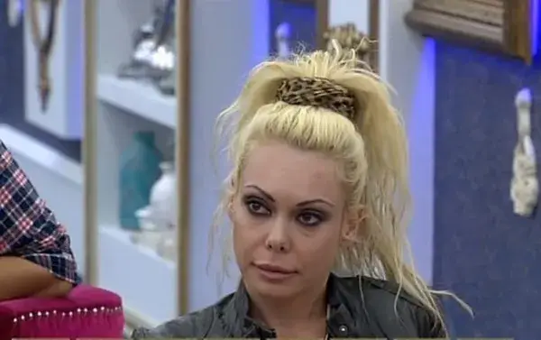 Клептоманията на Вулева се отключила в детството