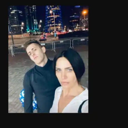 Мария Силвестър на ваканция в Катар с младок