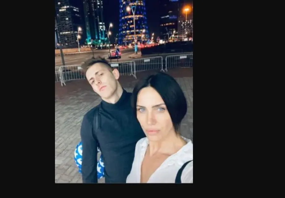 Мария Силвестър на ваканция в Катар с младок