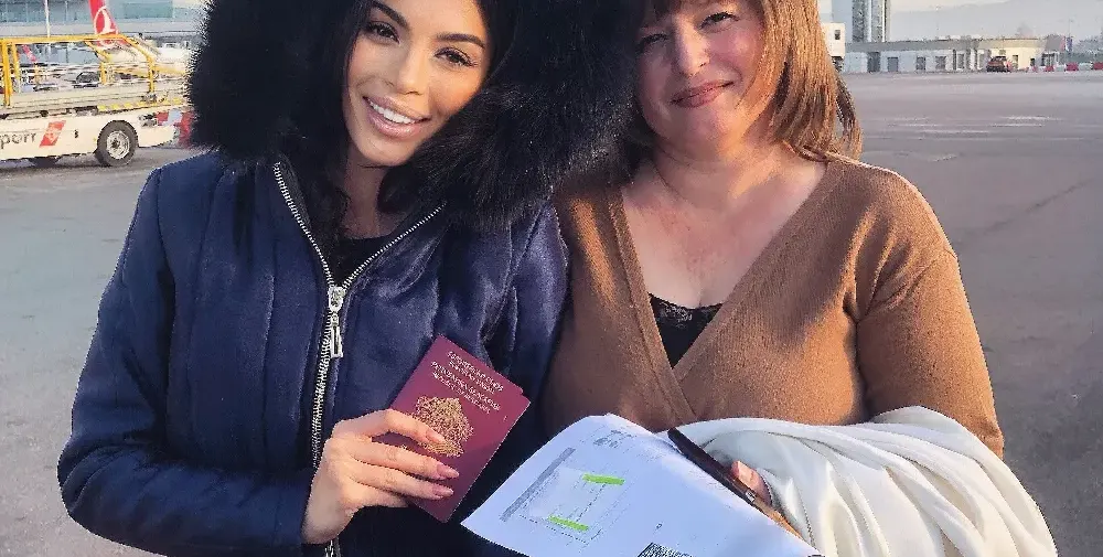 МЕГЗ замина на тайнствено пътешествие с майка си