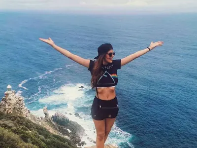 Михаела Филева на края на света