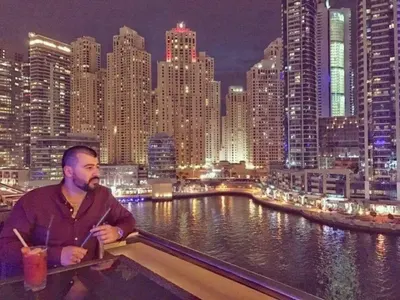 Министерският син Калоян Арсенов плаща на полицаи да гонят мерцедеса му за 400 бона с каталясалите си патрулки (Шокиращи разкрития + СНИМКИ)