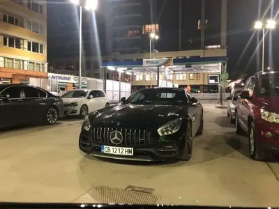 Министерският син Калоян Арсенов плаща на полицаи да гонят мерцедеса му за 400 бона с каталясалите си патрулки (Шокиращи разкрития + СНИМКИ)