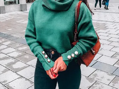 Най-добрите дамски топове от Ree.bg