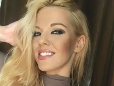 Натали Трифонова събира погледите и на ски пистата