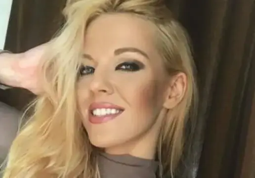 Натали Трифонова събира погледите и на ски пистата