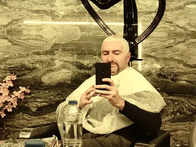 Николета Лозанова се завръща в  „Папараци“, за да трансформира Мирон от Фермата във VIP