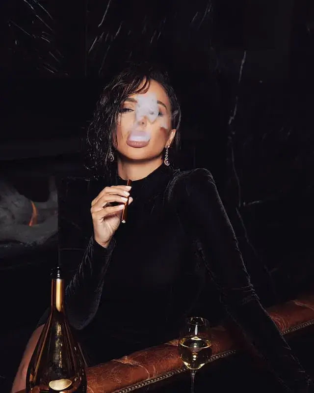 Николета няма никакви пороци, не пие, не пуши...