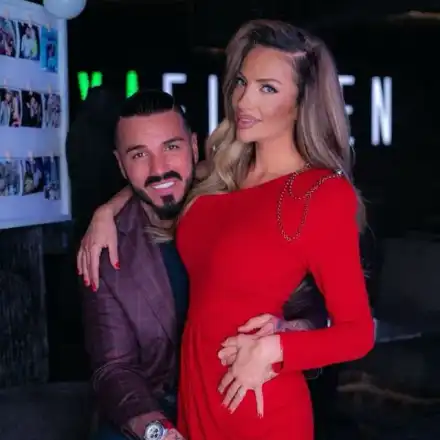 Отслабнала и с нов тунинг, Русата Златка избухна за ЧРД (Снимки)