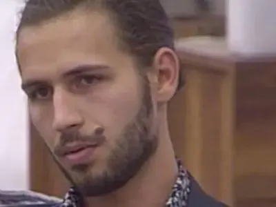 Папи Ханс забрави португалката (Певецът окончателно се раздели с хубавицата)